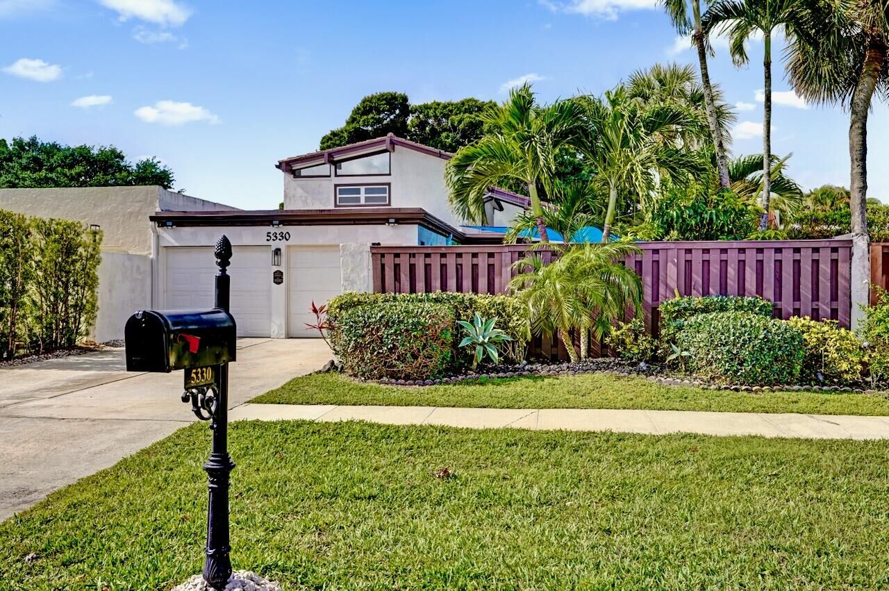 Property Photo: 5330 Stonybrook Drive FL 33437