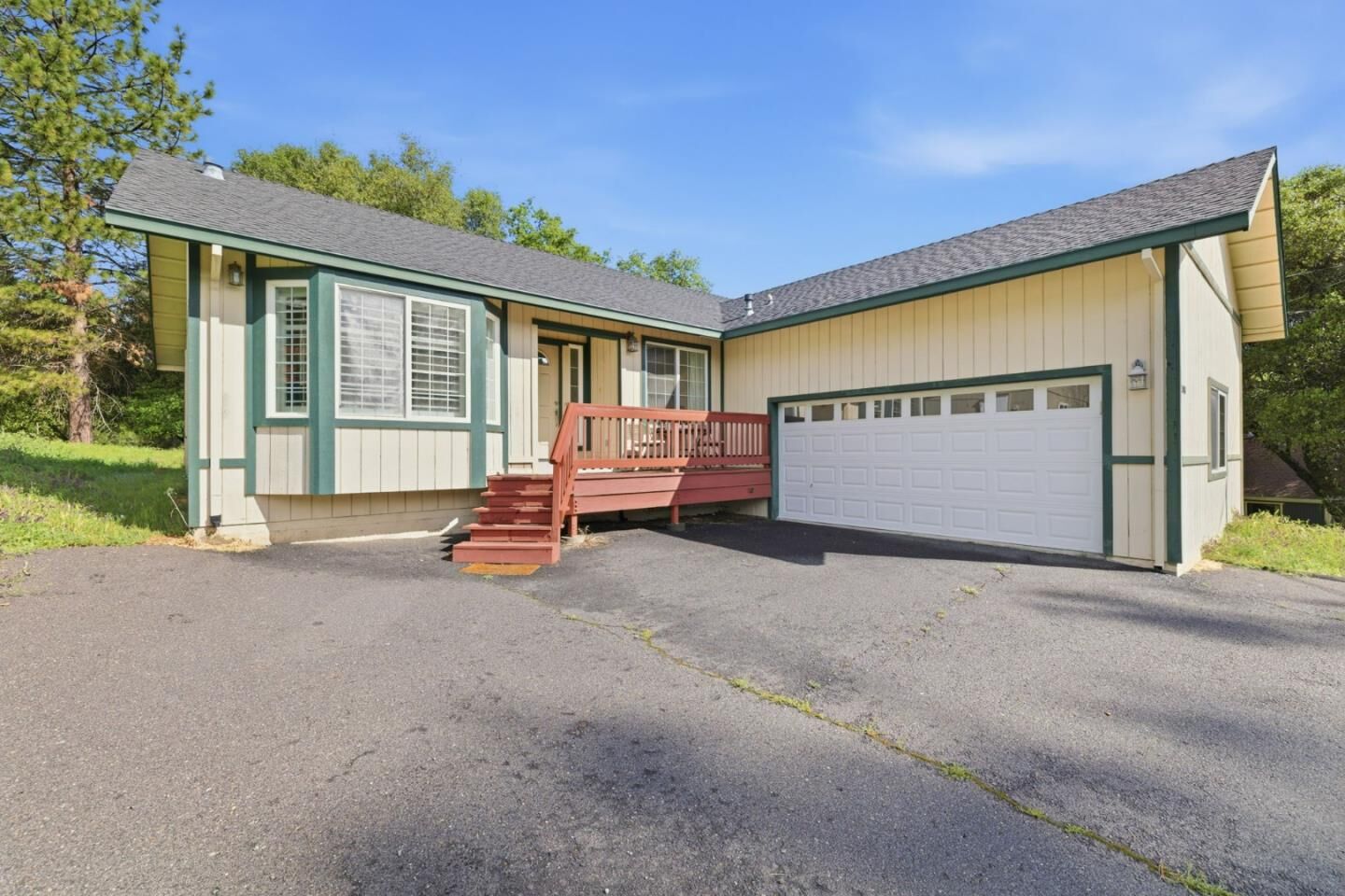 Property Photo:  13074 Jackson Mill Drive  CA 95321 