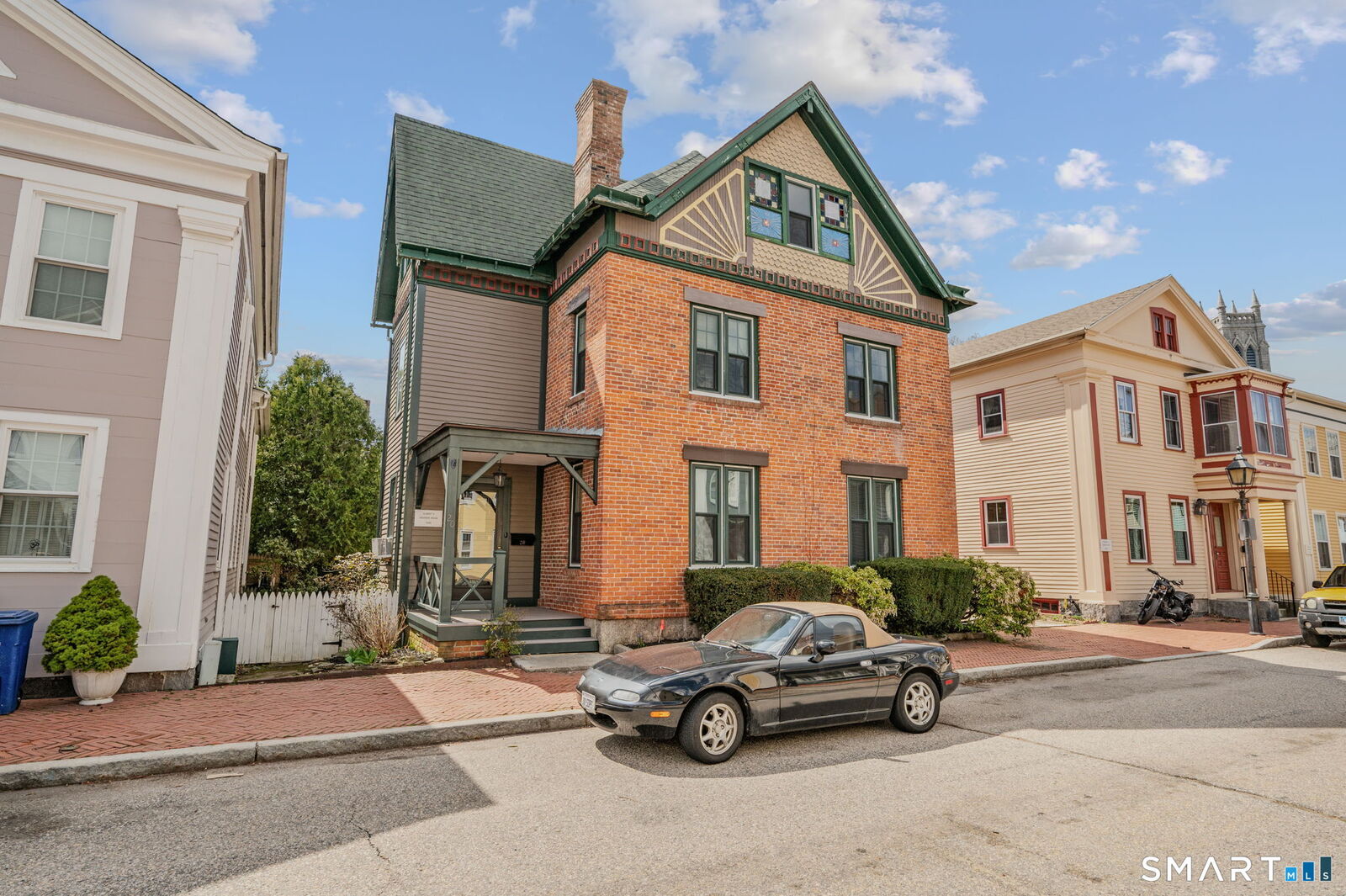 Property Photo:  20 Starr Street  CT 06320 