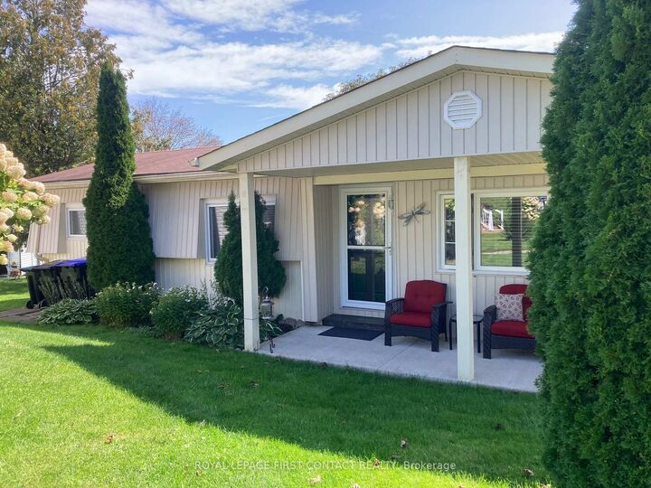 Property Photo:  23 Mimosa Crescent  ON L9S 1P9 