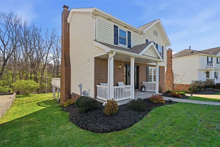 Property Photo:  1507 N Randolph Dr  PA 15025 