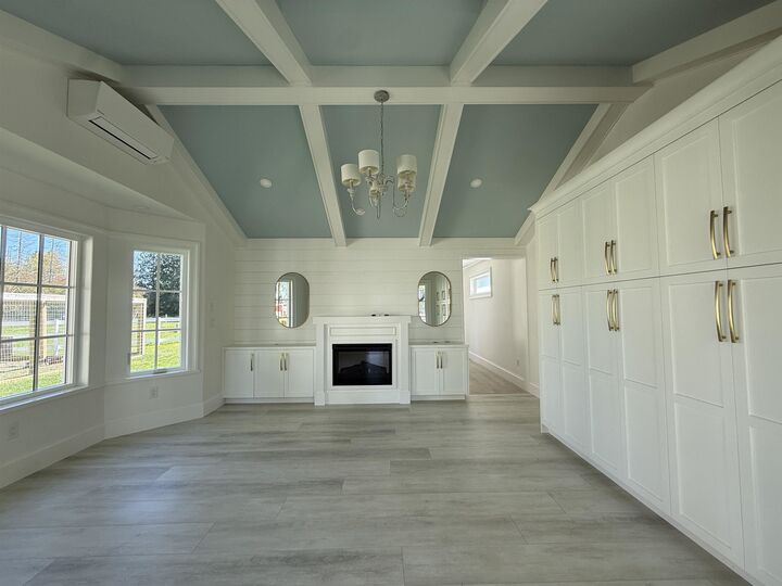 Property Photo:  177xx 8th Avenue  BC V3Z 9R9 