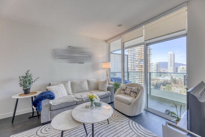 Property Photo: 6463 Silver Avenue 1801 BC V5H 0K4