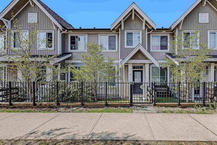Property Photo: 31032 Westridge Place 36 BC V2T 0C6