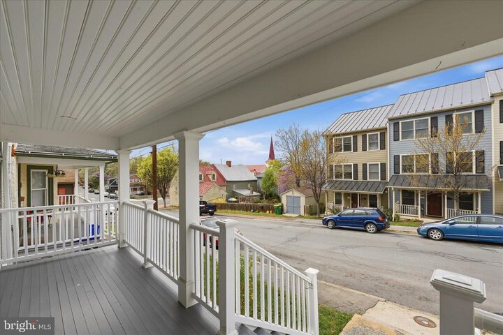 Property Photo:  13 E Leicester Street  VA 22601 