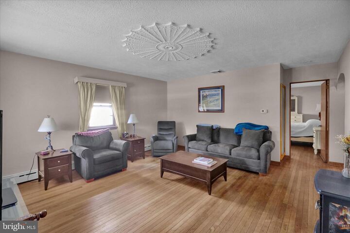 Property Photo:  606 Carsonia Avenue  PA 19606 