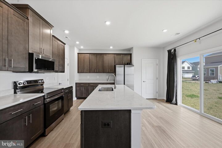 Property Photo:  73 Hopkins Street  WV 25438 