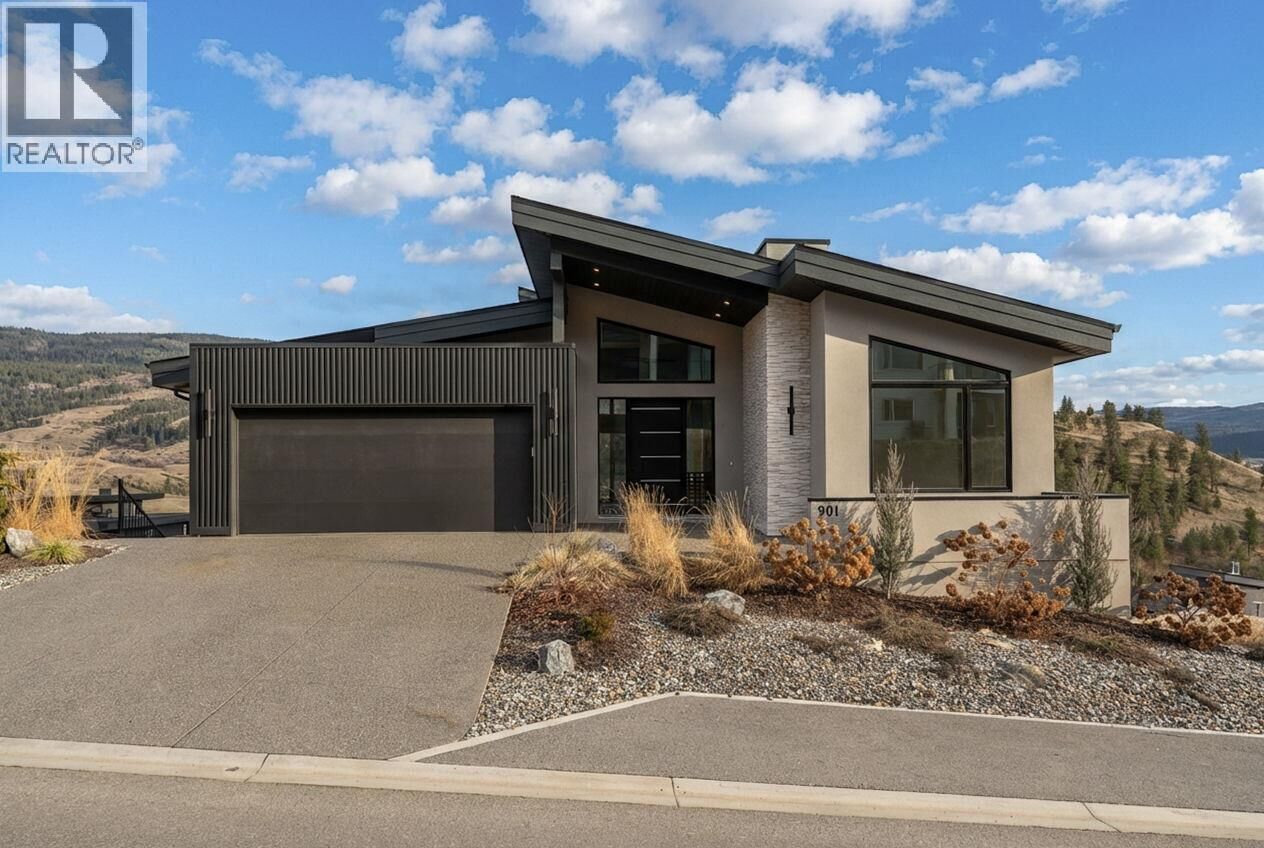 Photo de la propriété: 901 Melrose Street BC V1P 0A8