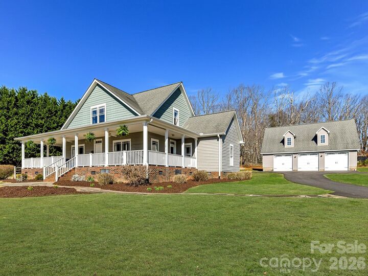 Property Photo:  4566 Little Mountain Road  NC 28609 