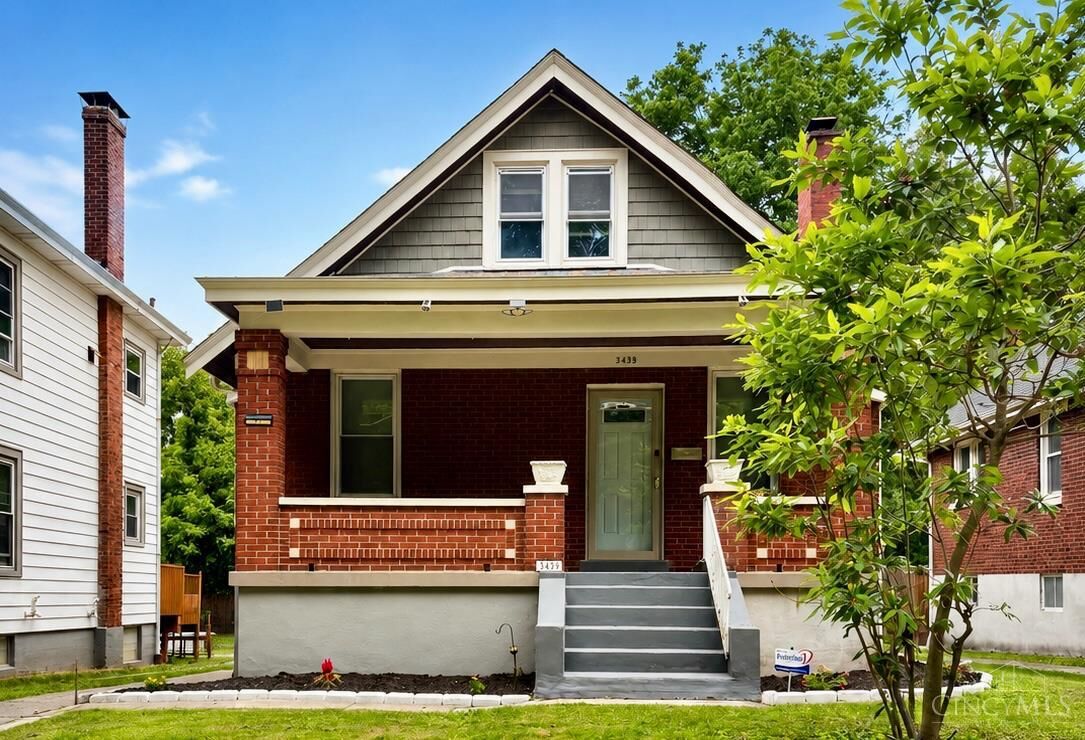 Property Photo:  3439 McFadden Avenue  OH 45211 