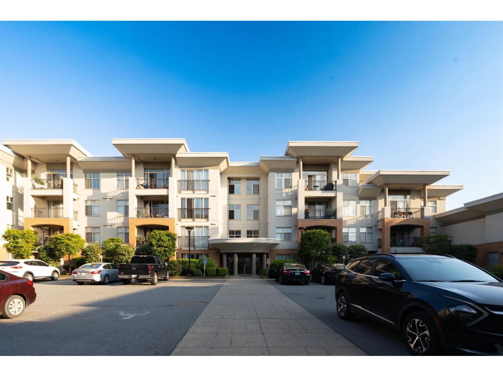 Property Photo:  33545 Rainbow Avenue 111  BC V2S 1Z6 