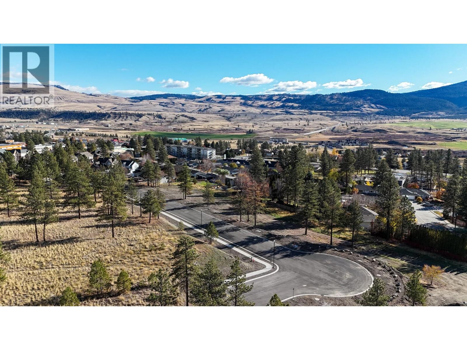 Property Photo:  2386 Nicholson Avenue  BC V1K 1L7 