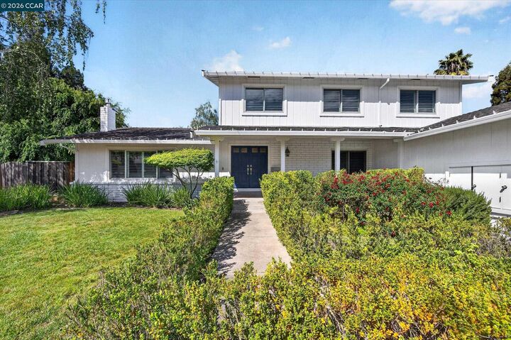 Property Photo: 2683 Sundance Ct CA 94598