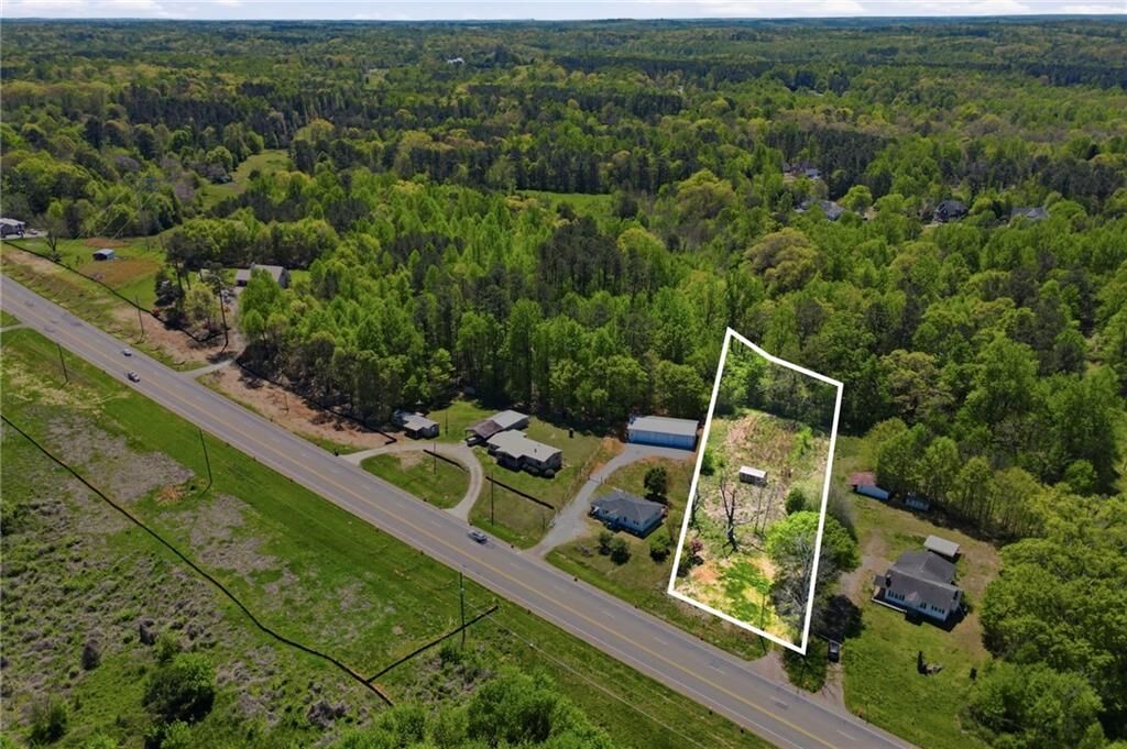 Property Photo: 10388 Cumming Highway GA 30115