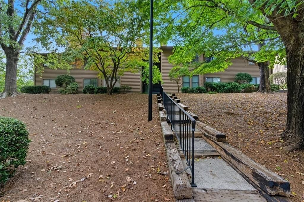 Property Photo:  708 Parkaire Crossing  GA 30068 