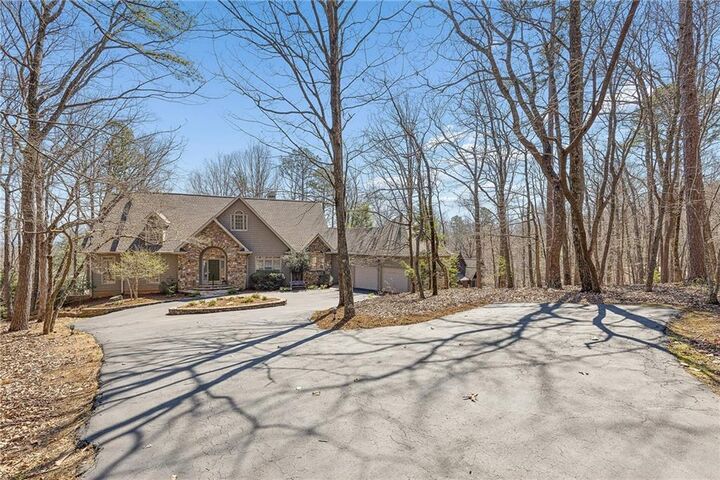 Property Photo:  19 Summit Drive E  GA 30143 