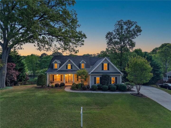 Property Photo:  72 Watersedge Court  GA 30157 