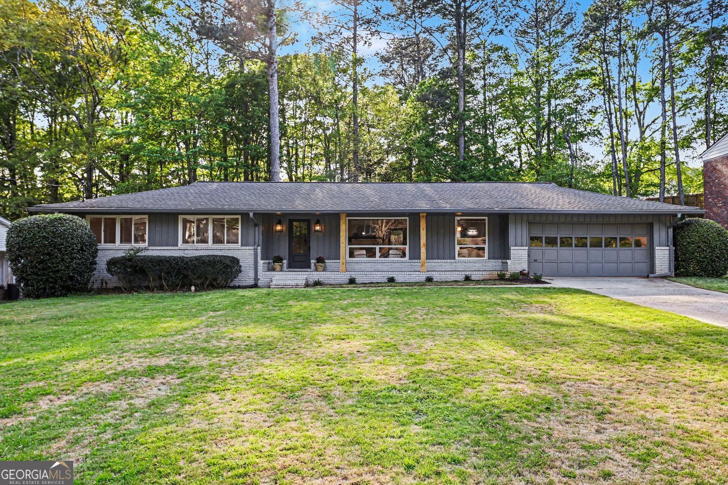 Property Photo: 990 Melody Lane GA 30075