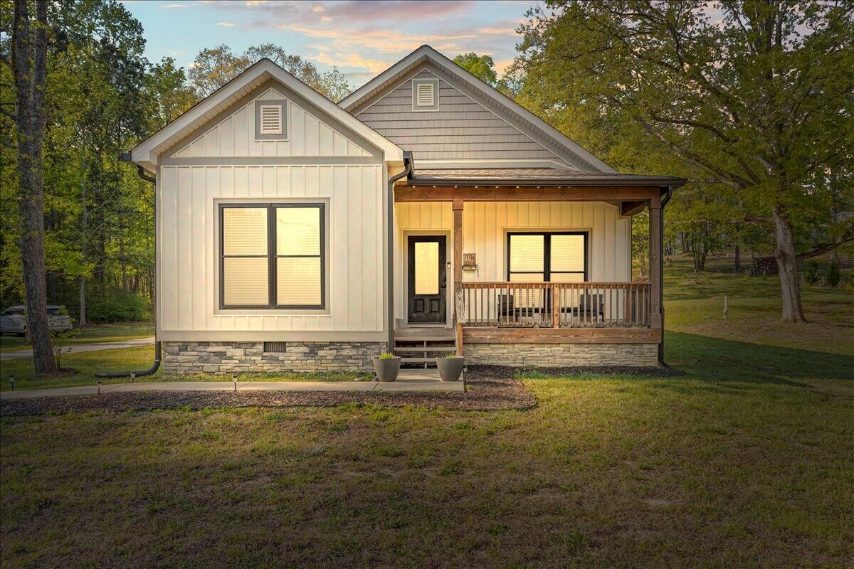 Property Photo:  4417 SE Waterlevel Highway  TN 37323 