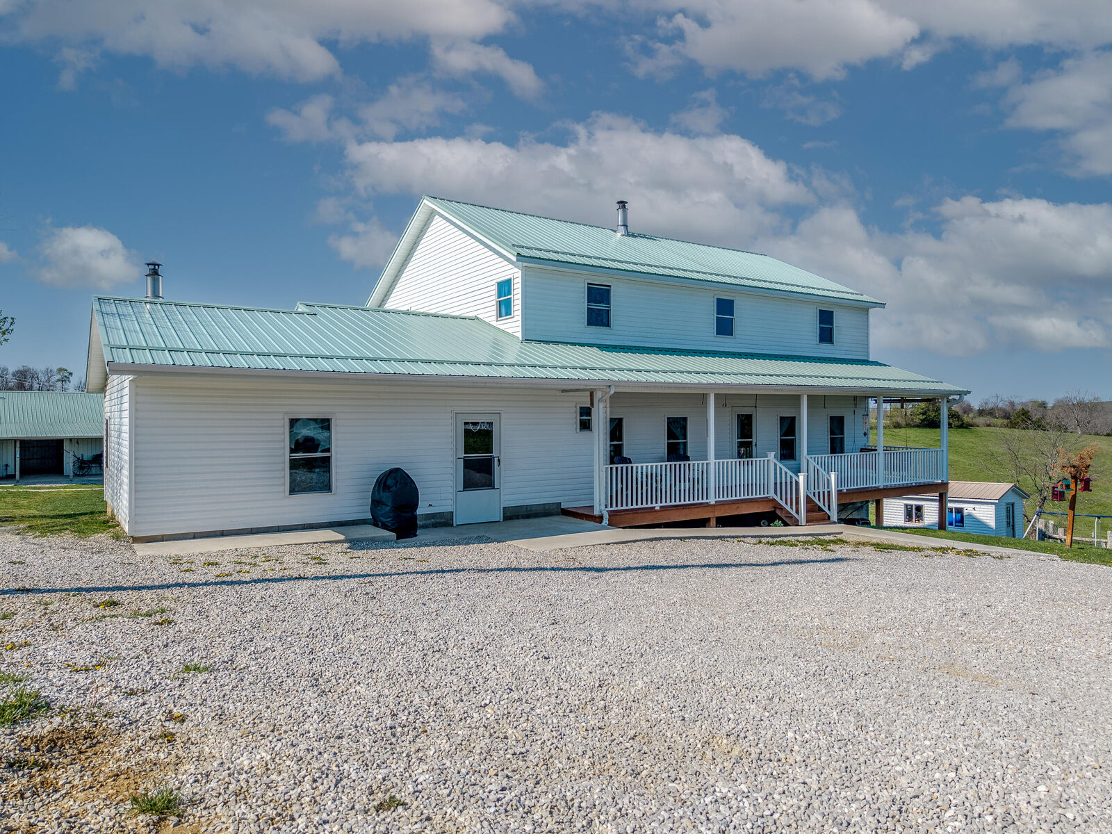 Property Photo: 607 Saunders Lane KY 41049