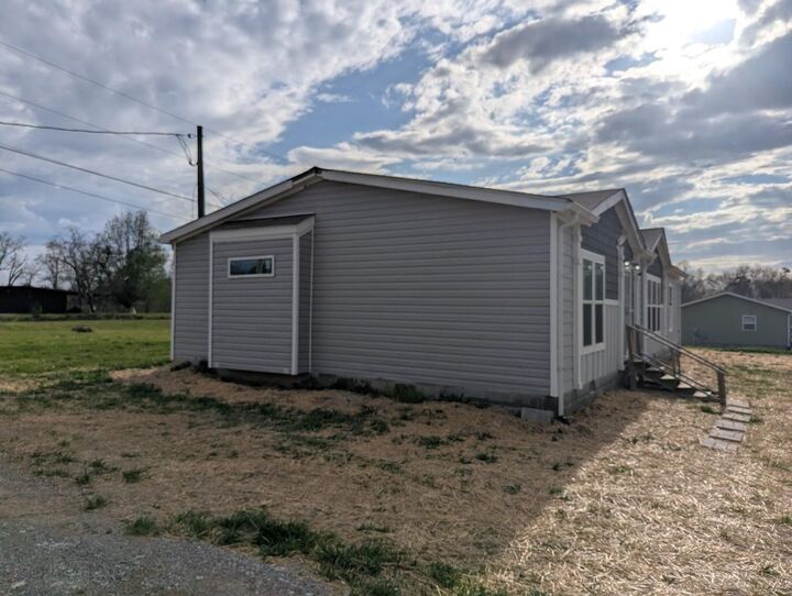 Property Photo:  25 Storms Road  KY 40701 