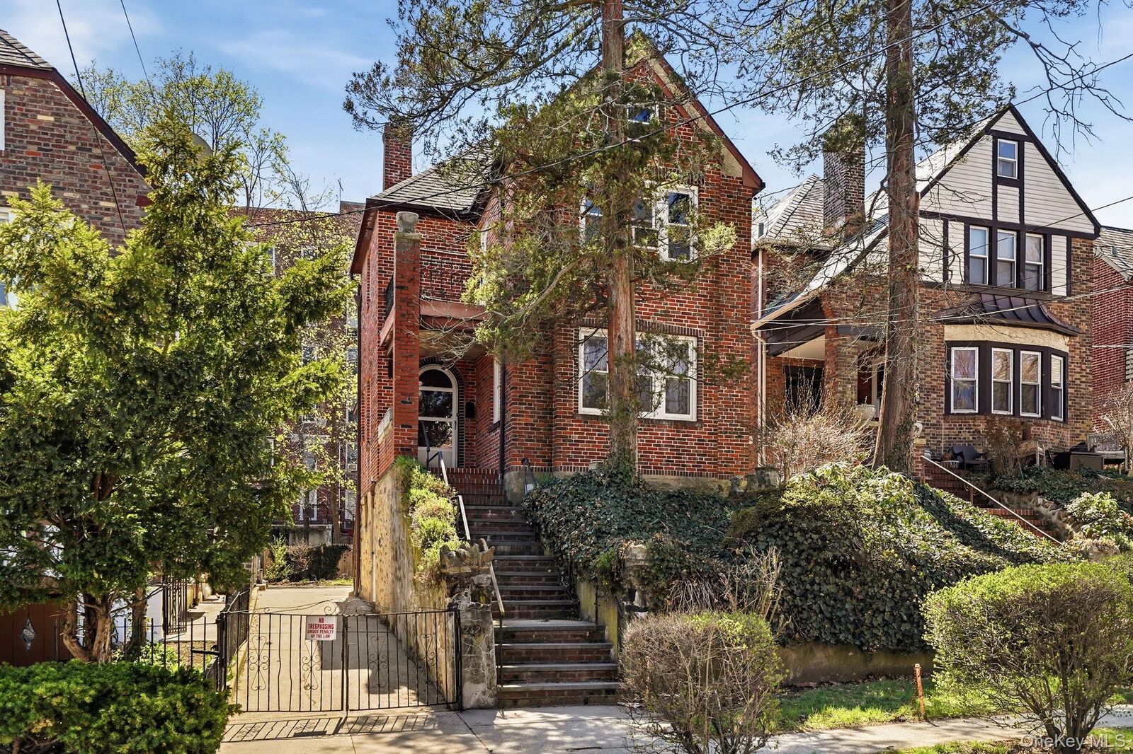 Property Photo: 232 W 259th Street NY 10471