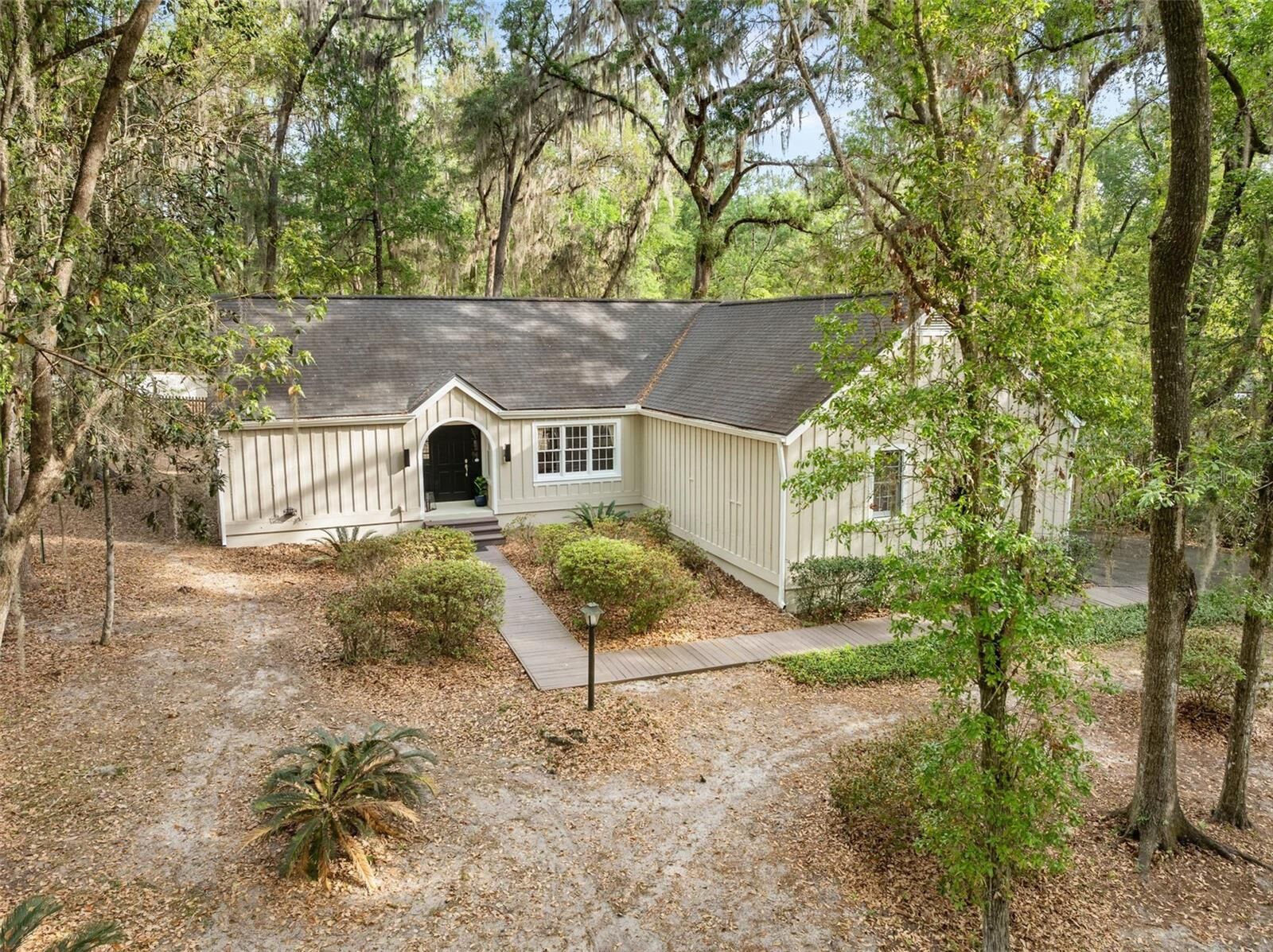 Property Photo:  8410 SW 52nd Place  FL 32608 