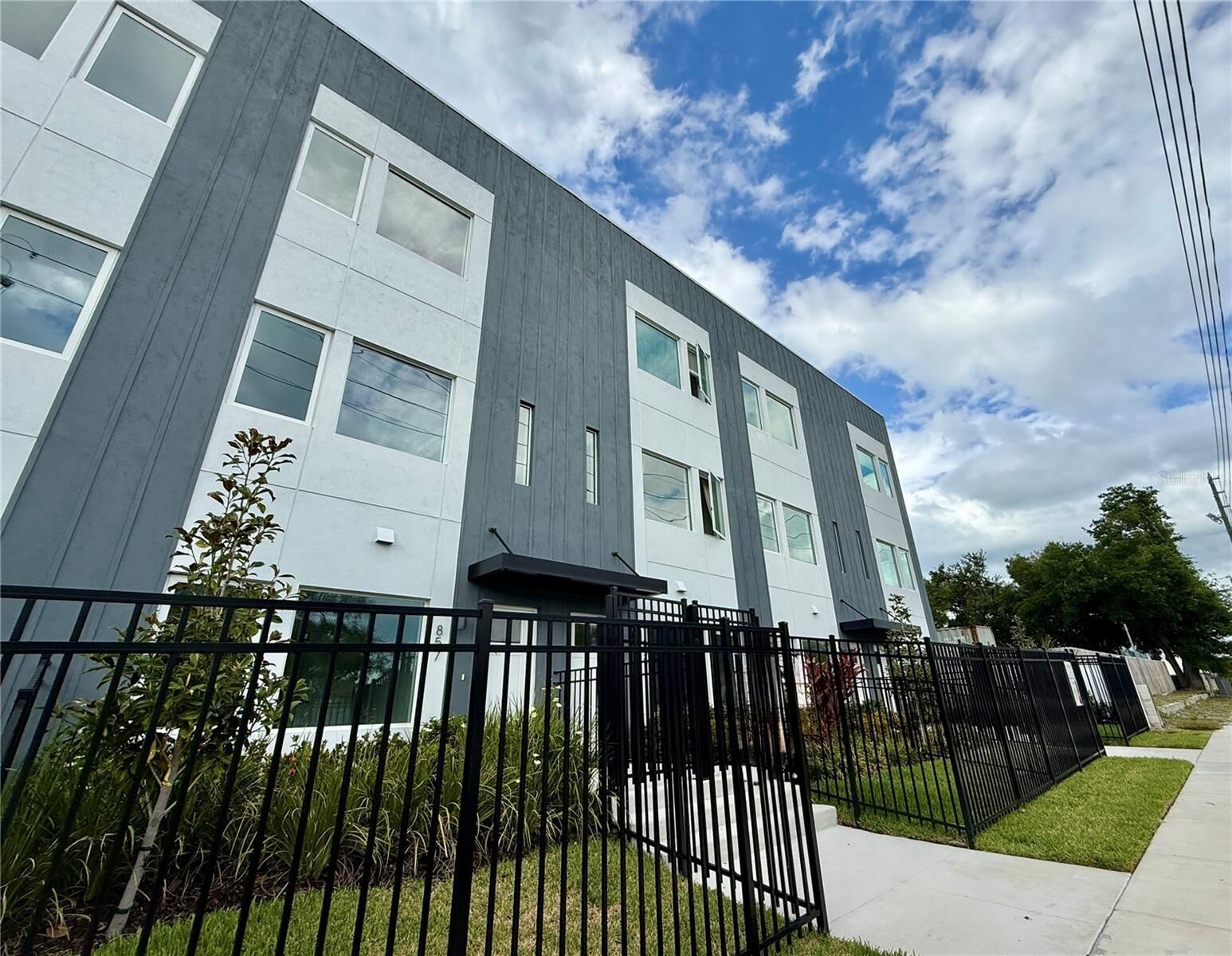 Property Photo:  857 6th Avenue S  FL 33701 