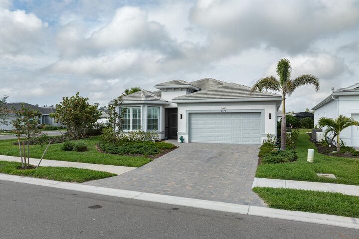 Property Photo: 9978 Bright Water Drive FL 34223