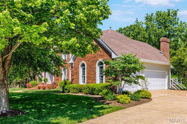 Property Photo:  14301 Manderleigh Woods Drive  MO 63017 