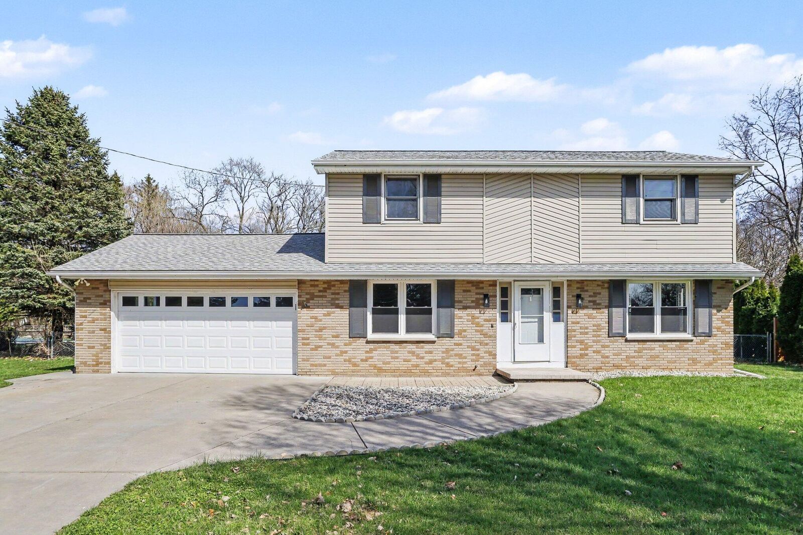 Property Photo:  7914 Foxwood Street  MI 49083 