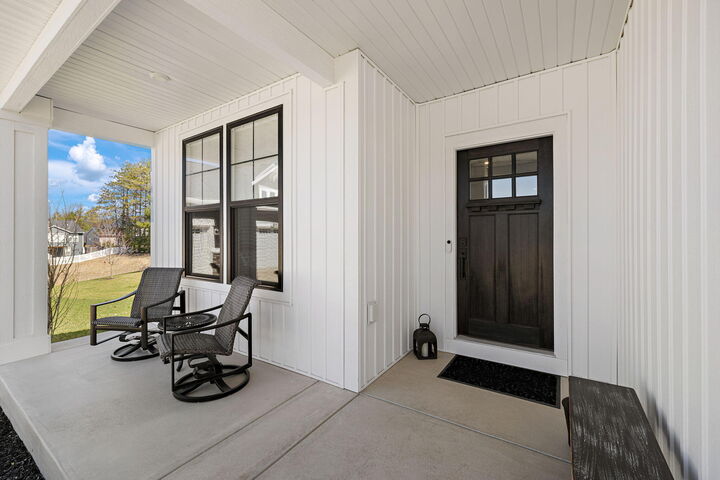 Property Photo:  14692 Pine Dew Drive  MI 49417 