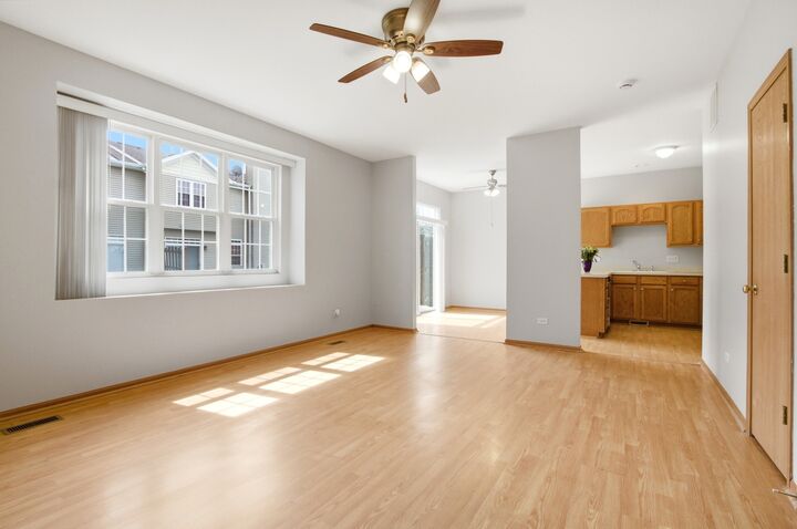 Property Photo: 3864 Pathfinder Lane IL 60435