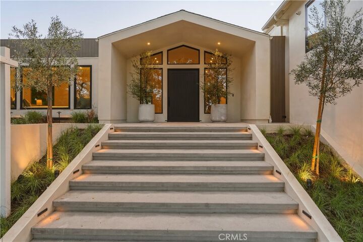 Property Photo:  12162 Laurel Terrace Drive  CA 91604 