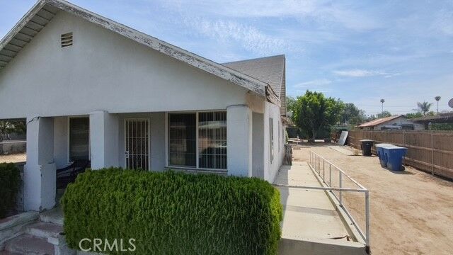 Property Photo: 7534 Fern CA 92504