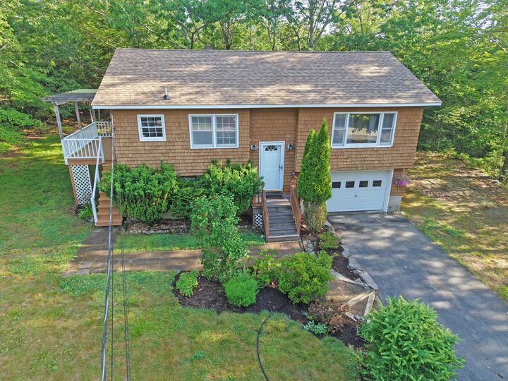 Property Photo:  25 Mountain View Drive  ME 04605 