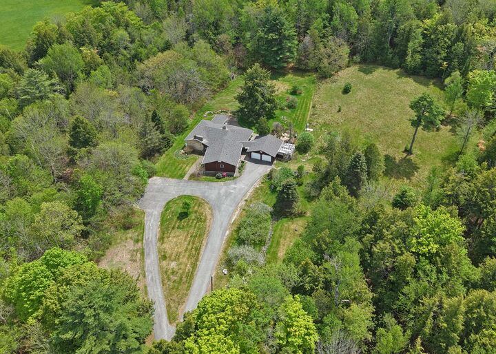 Property Photo:  685 Main Road  ME 04429 