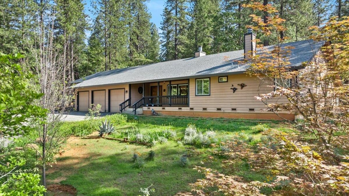 Property Photo:  10128 Howe Avenue  CA 95949 