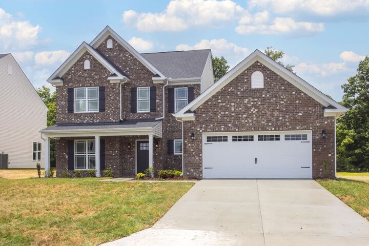 Property Photo:  5021 Salient Dr  TN 37174 