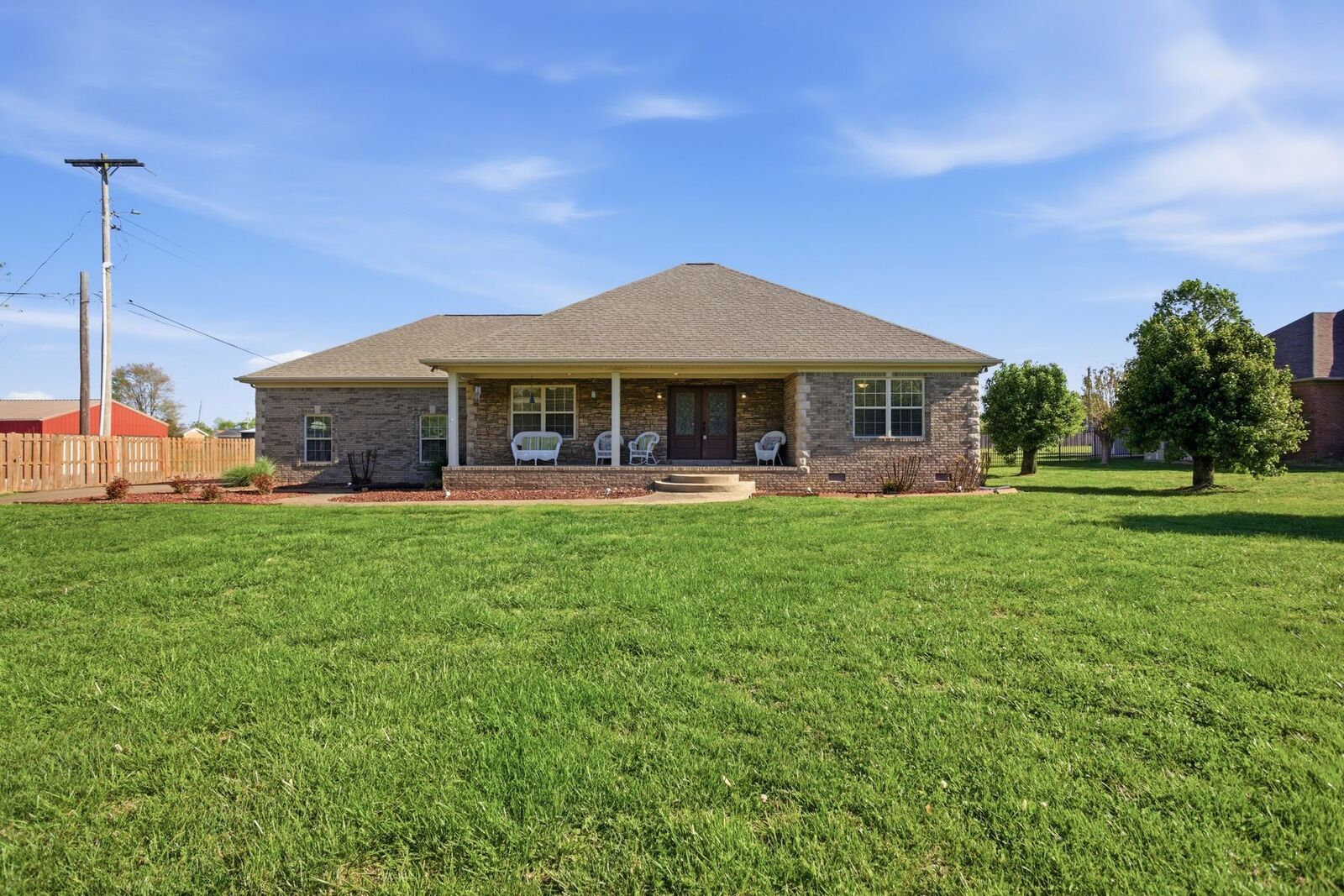 Property Photo: 408 Weakley Creek Rd TN 38464