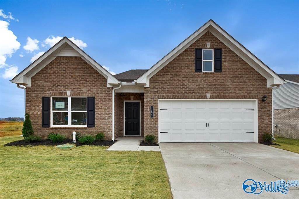 Property Photo: 188 Mill Valley Way AL 35761