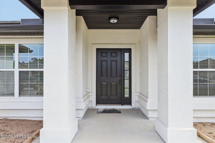 Property Photo:  30283 Trophy Trail  FL 32009 