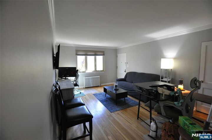 Property Photo:  135 E Clinton 4A  NJ 07621 