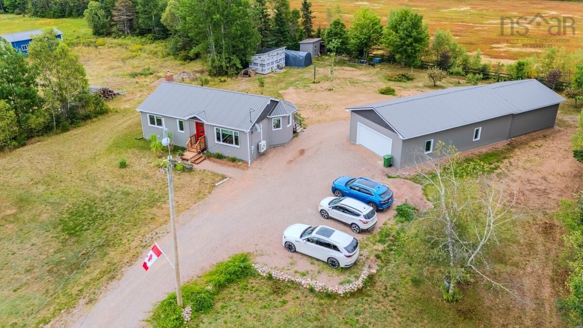 Property Photo:  7048 Highway 2  NS B0M 1B0 