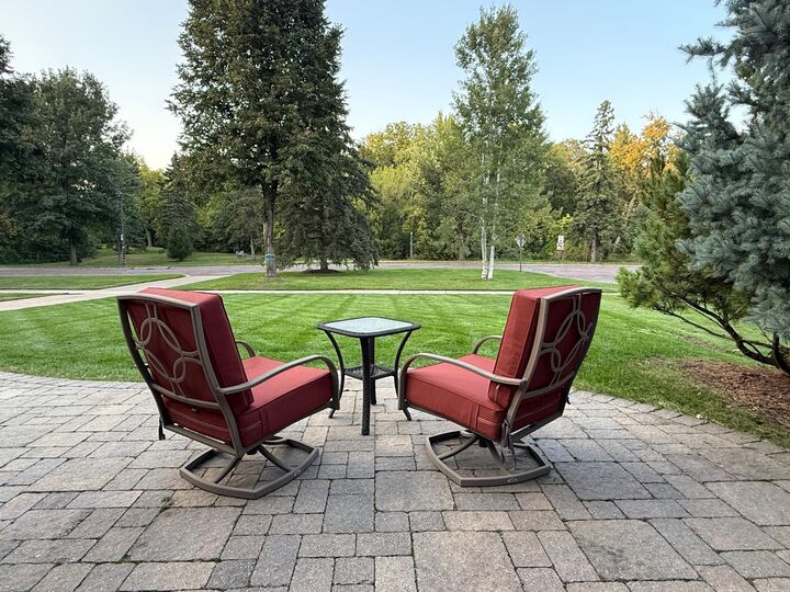 Property Photo:  211 W Minnehaha Parkway  MN 55419 