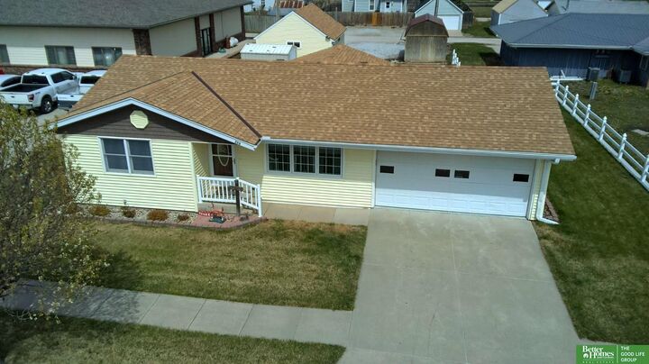 Property Photo:  208 E O Street  NE 68401 