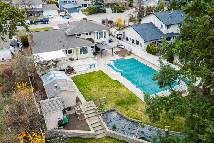 Property Photo:  561 Brome Crescent  BC V1W 2M5 