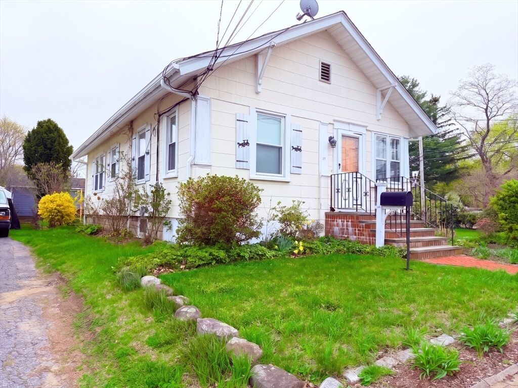 Property Photo:  47 Kendall Ave  MA 01702 