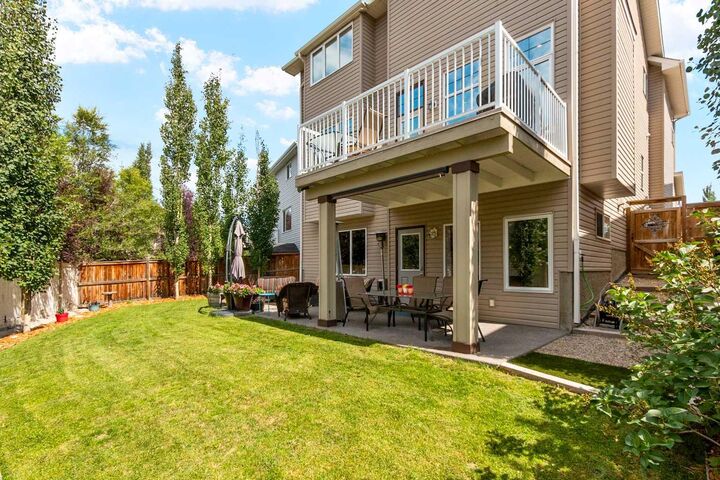117 Kingsland Court SE — photo 1