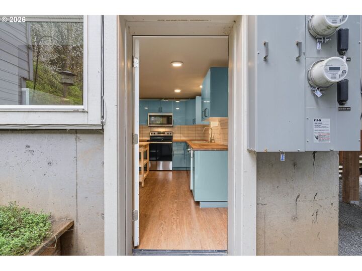 Property Photo:  10505 NW 2nd St  OR 97231 